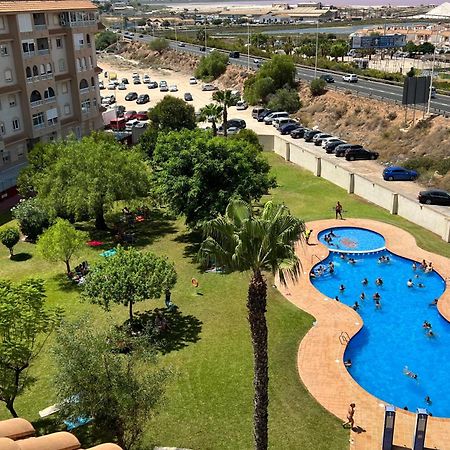 Nice And Central Apartment Torrevieja Bagian luar foto