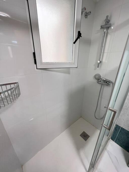 Nice And Central Apartment Torrevieja Bagian luar foto